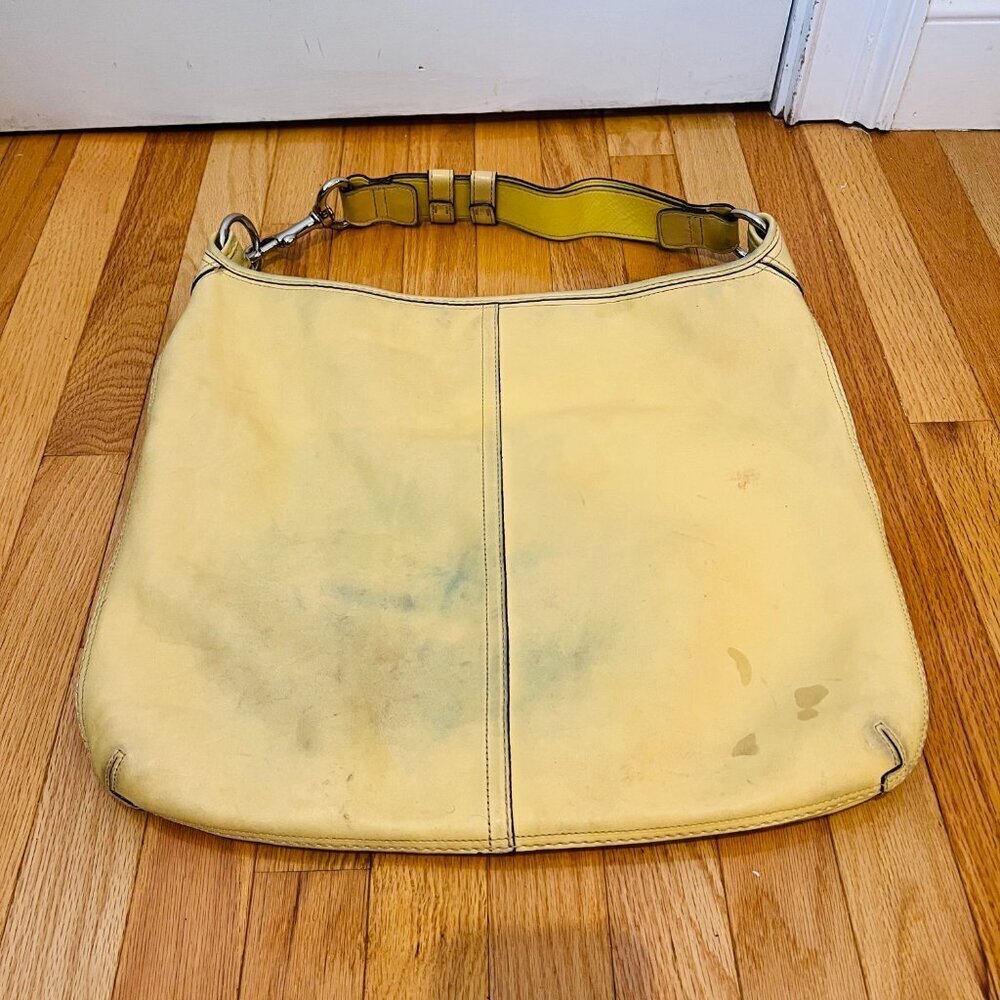 Authentic Vintage Y2K 2000 Hobo Coach Yellow Leather Shoulder Bag M0893-F13356 - Picture 13 of 16